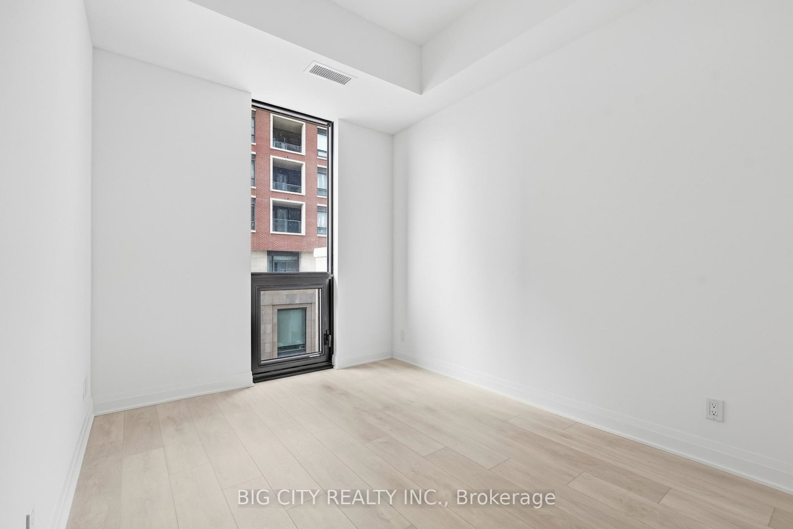 25-frederick-todd-way-toronto-east-york-ontario-c13802294