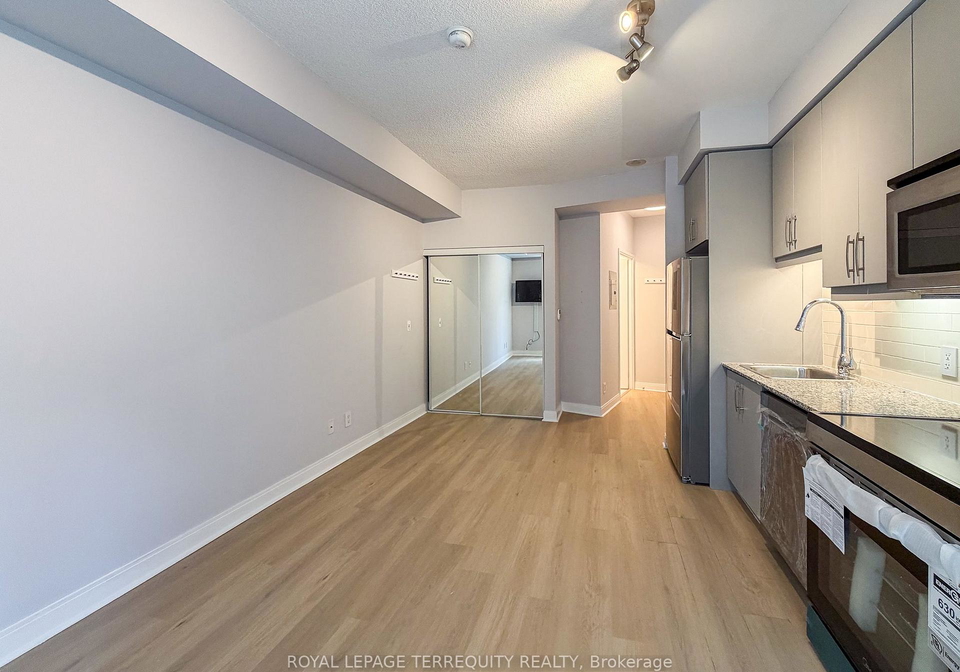 1-scott-street-toronto-toronto-ontario-c13802480