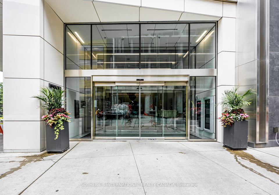 5-soudan-avenue-toronto-toronto-ontario-c13802796
