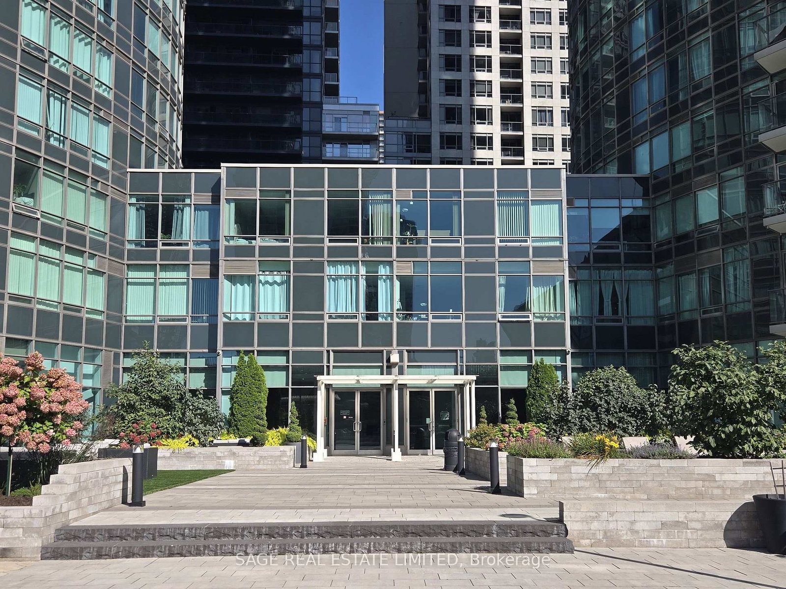 361-front-street-w-toronto-toronto-ontario-c13803316