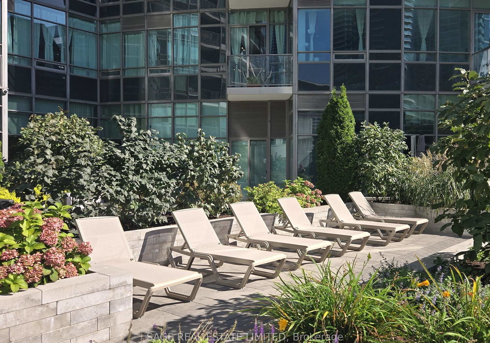 361-front-street-w-toronto-toronto-ontario-c13803316