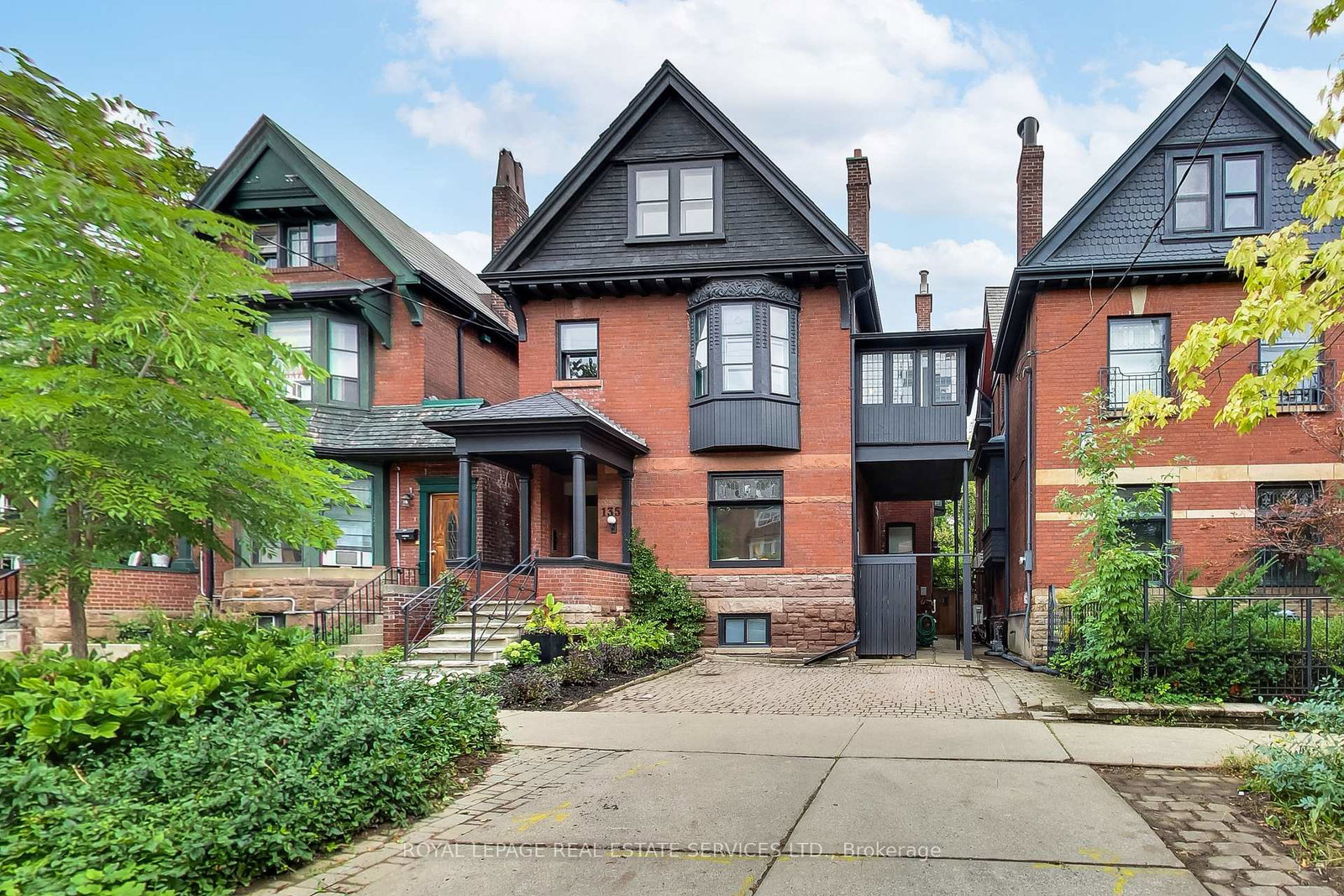 135-madison-avenue-toronto-toronto-ontario-c13804132