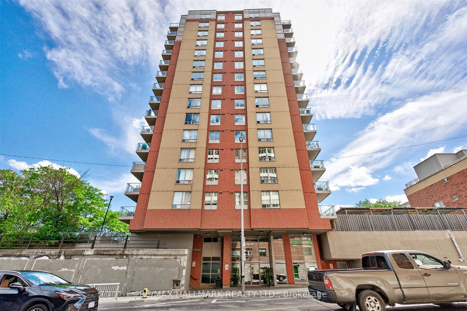 1369-bloor-street-w-toronto-toronto-ontario-c13804648