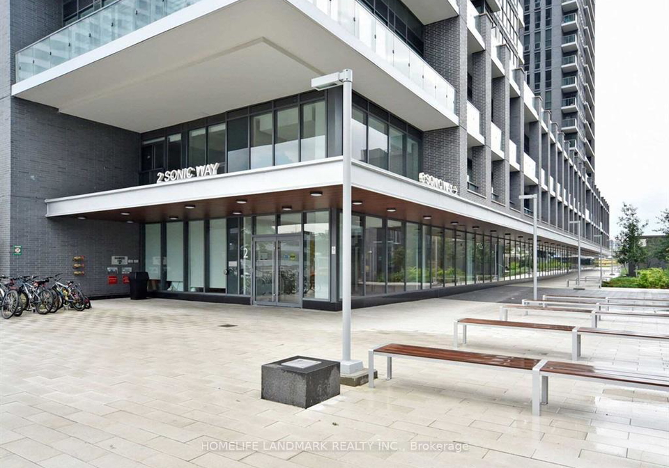 2-sonic-way-toronto-east-york-ontario-c13805340
