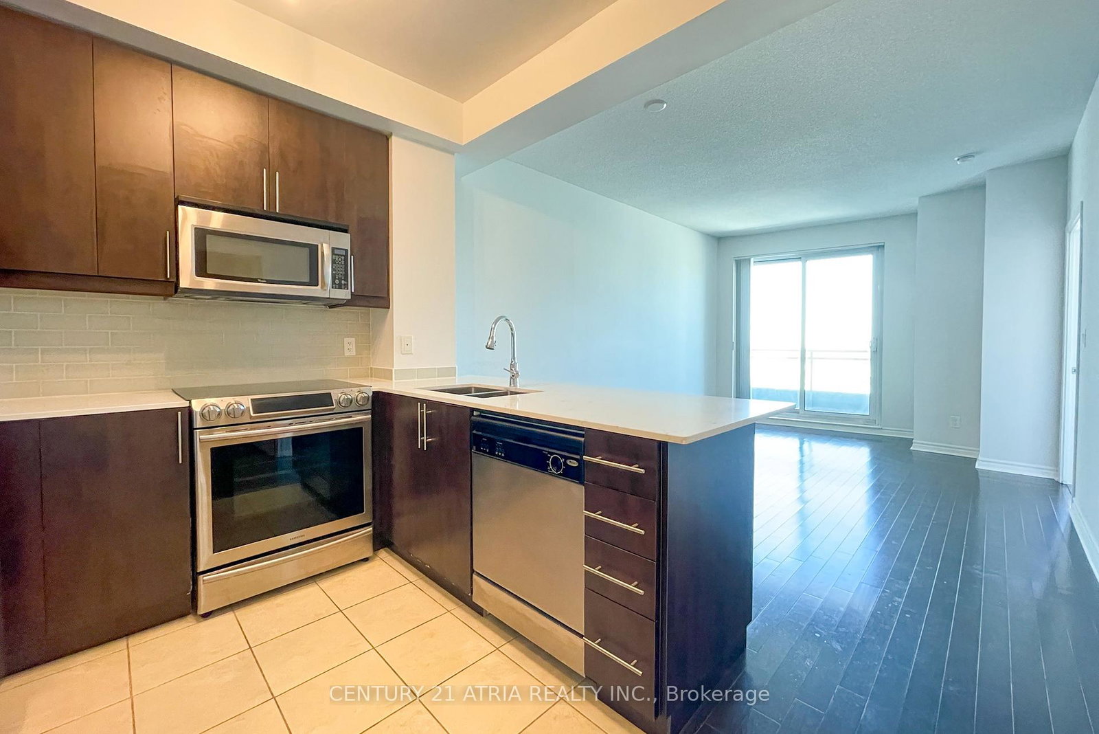 18-holmes-avenue-toronto-north-york-ontario-c13805436