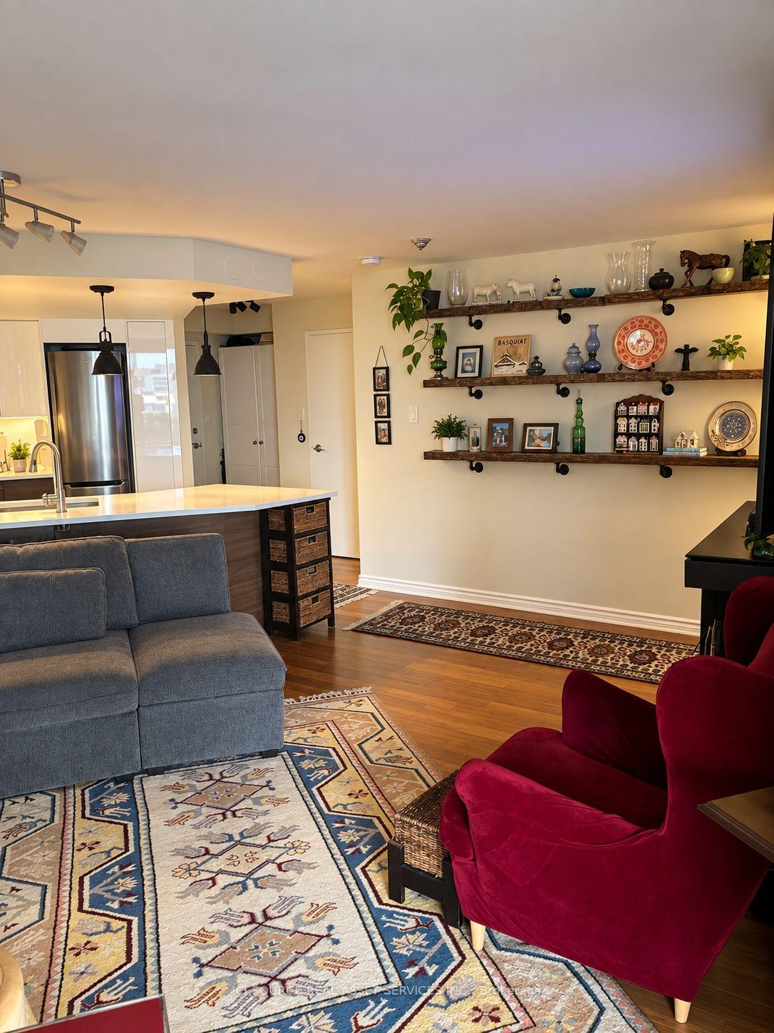 77-maitland-place-toronto-toronto-ontario-c13805598