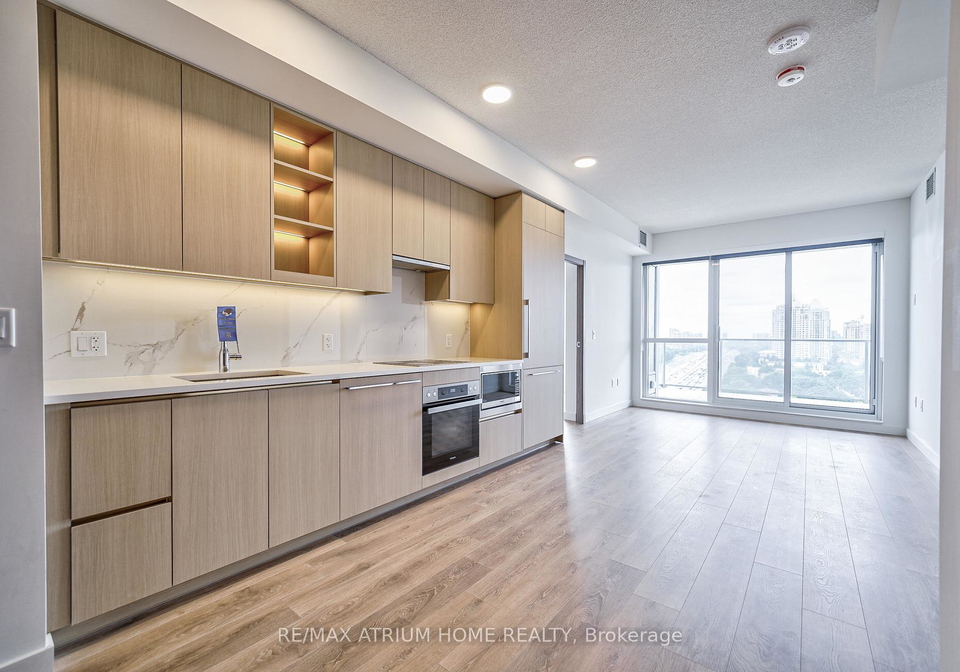25-mcmahon-drive-w-toronto-north-york-ontario-c13806038