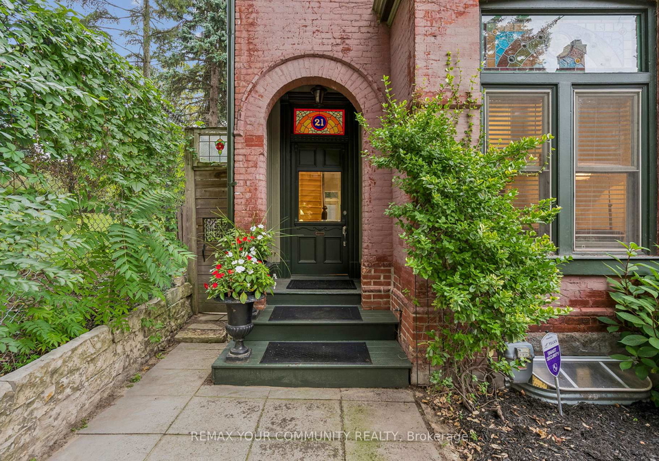 21-laurier-avenue-e-toronto-toronto-ontario-c13806058