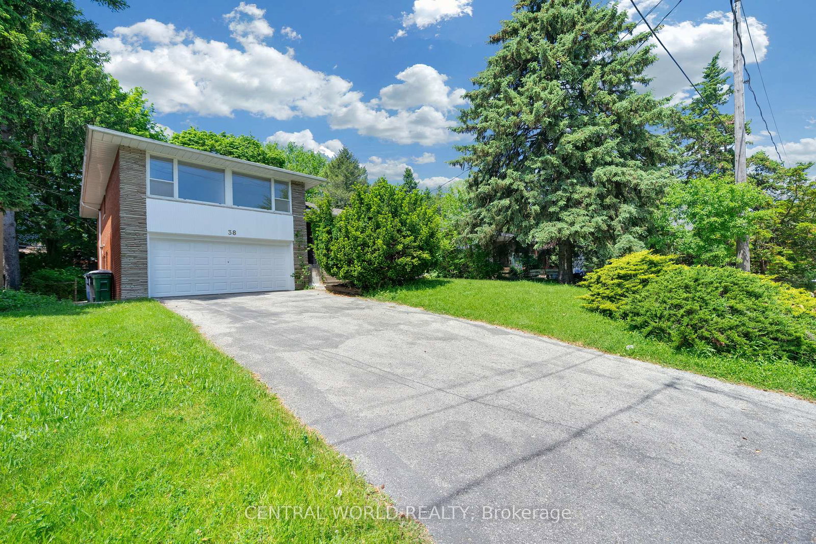 38-denrock-drive-toronto-north-york-ontario-c13806124
