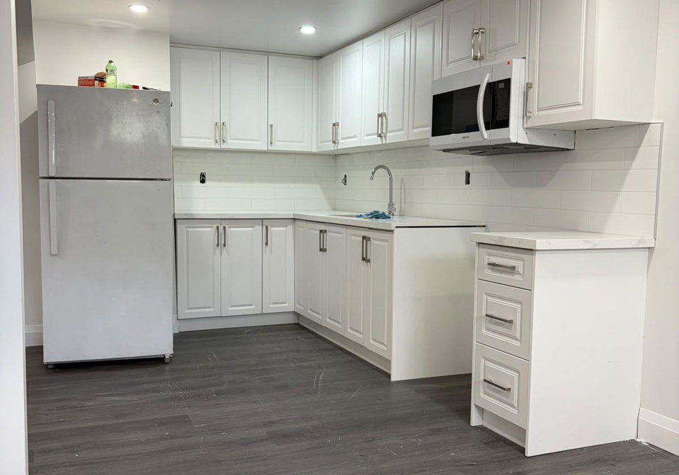 90-billington-lower-crescent-toronto-north-york-ontario-c13806216