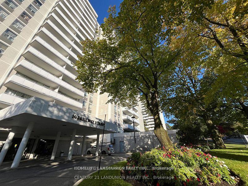 10-parkway-forest-drive-toronto-north-york-ontario-c13806364