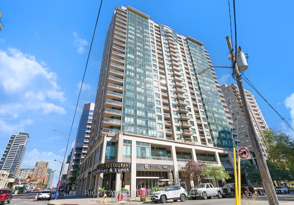 18-parkview-avenue-toronto-north-york-ontario-c13806368