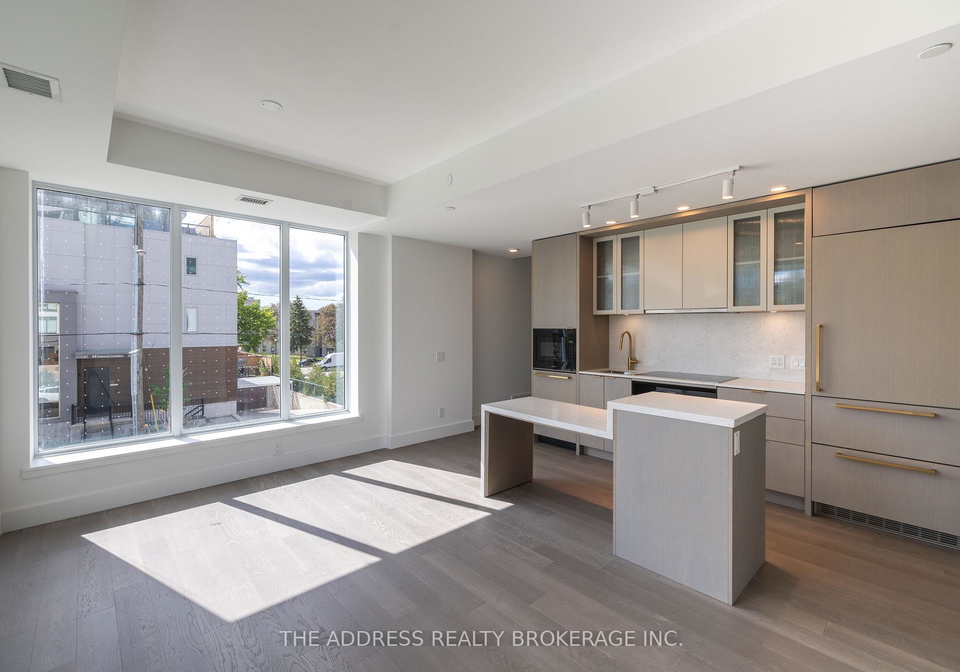 6-greenbriar-road-toronto-north-york-ontario-c13806420