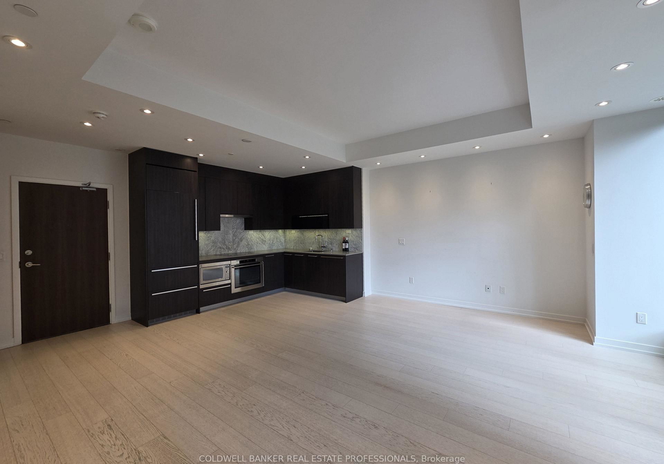 113-mcmahon-drive-toronto-north-york-ontario-c13806956