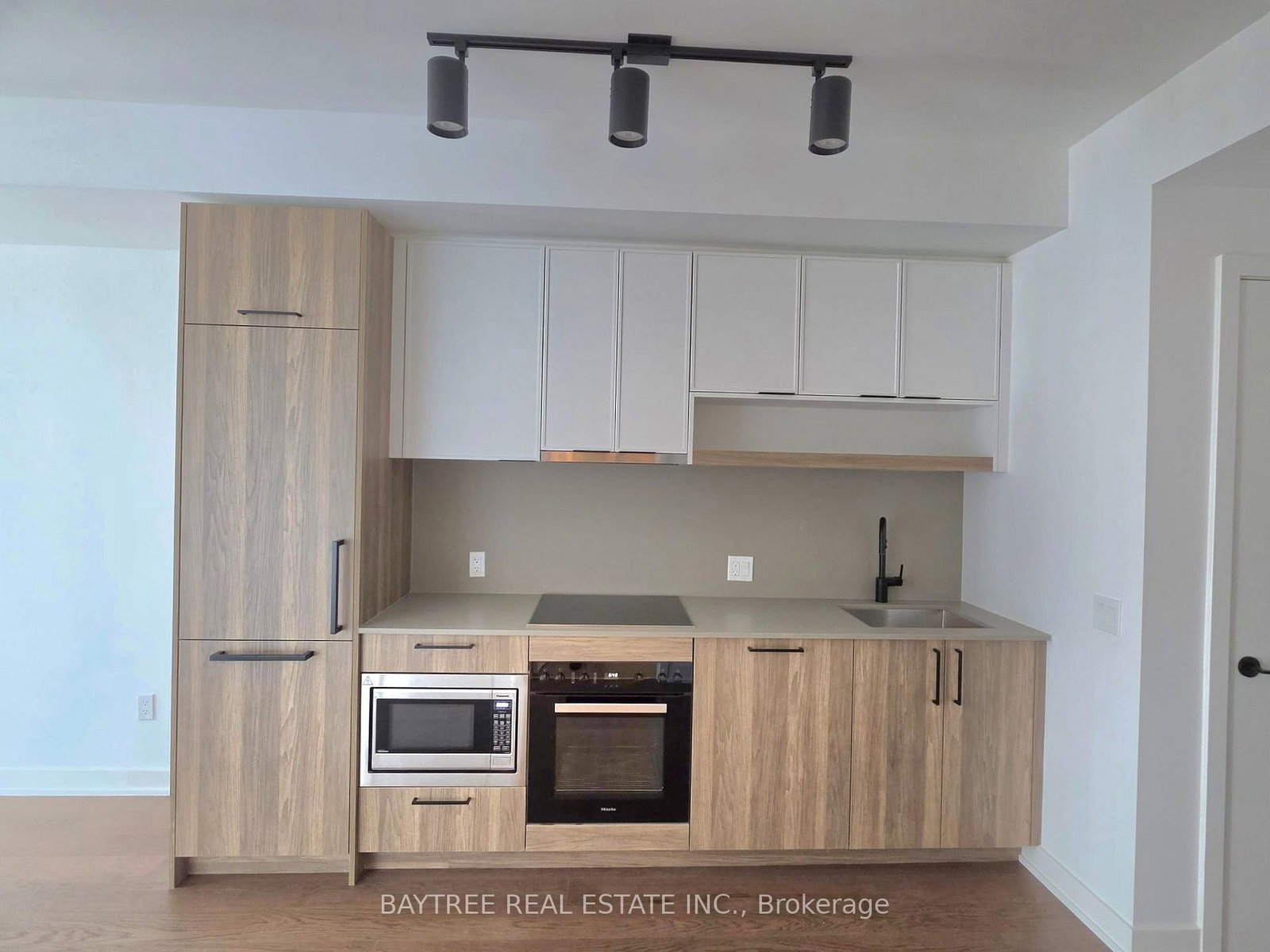 89-montclair-avenue-toronto-toronto-ontario-c13807086