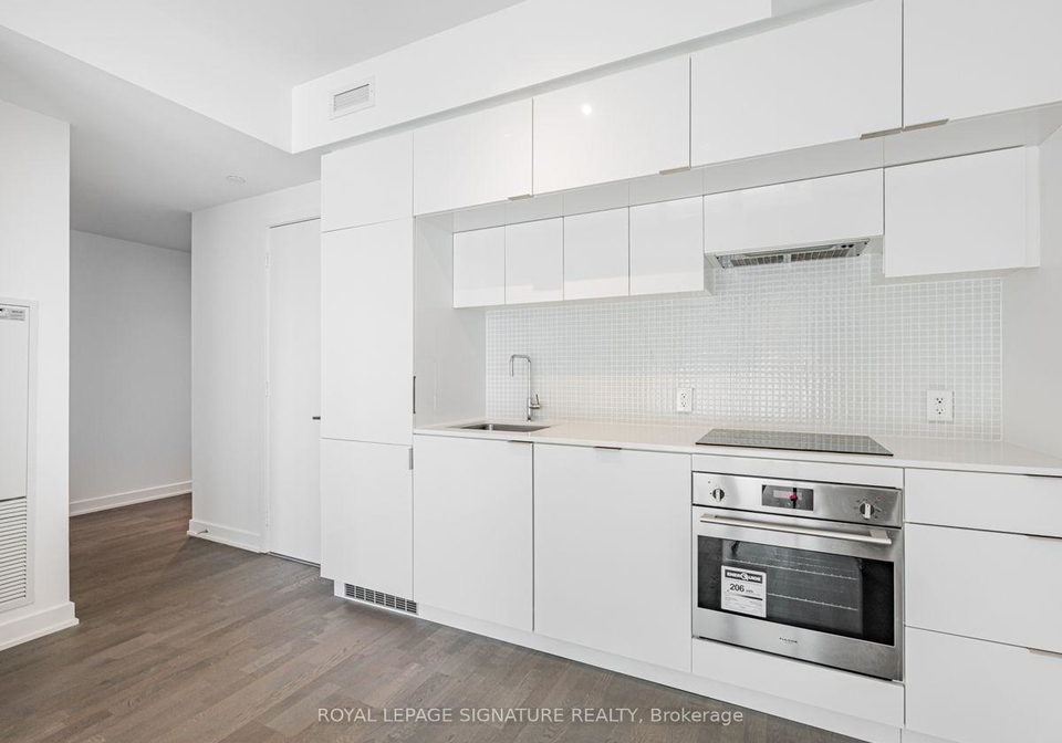 185-roehampton-avenue-toronto-toronto-ontario-c13807152