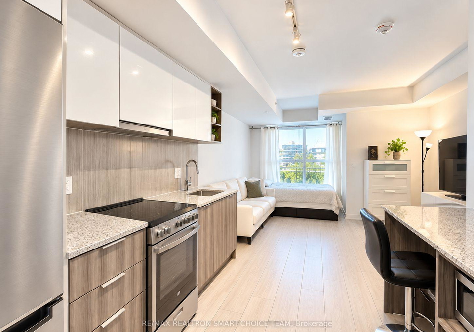 31-tippett-road-toronto-toronto-ontario-c13807298