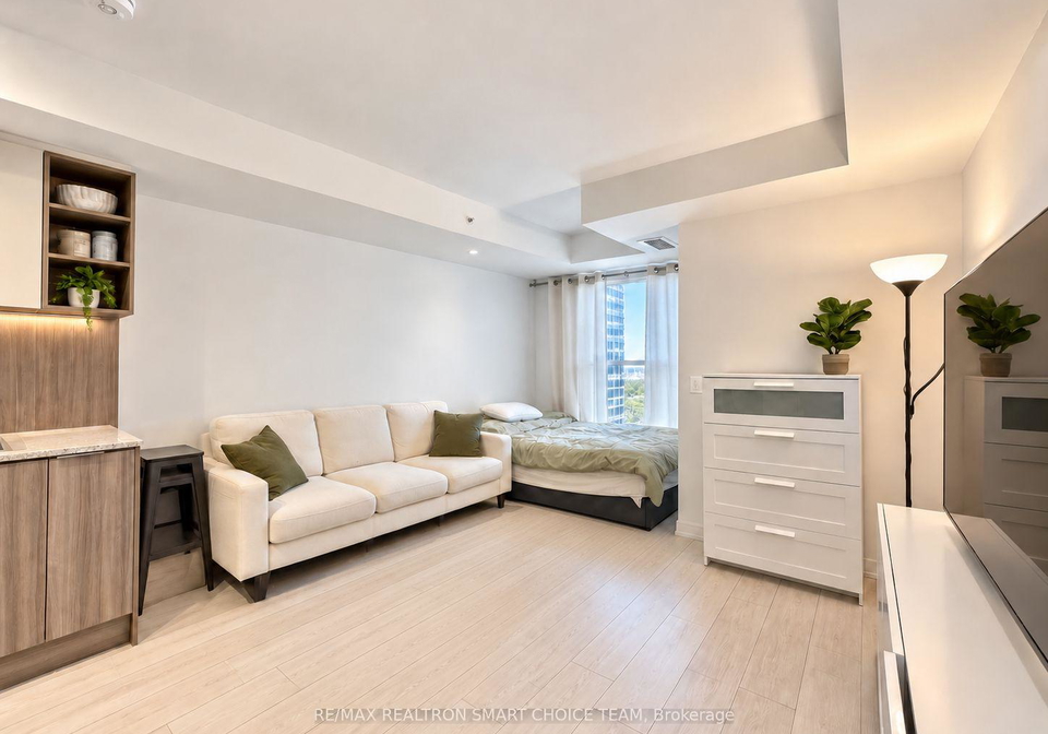 31-tippett-road-toronto-toronto-ontario-c13807298