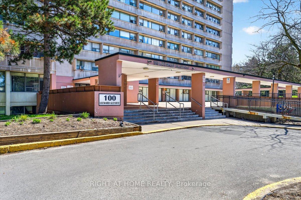 100-leeward-glenway-toronto-east-york-ontario-c13807424