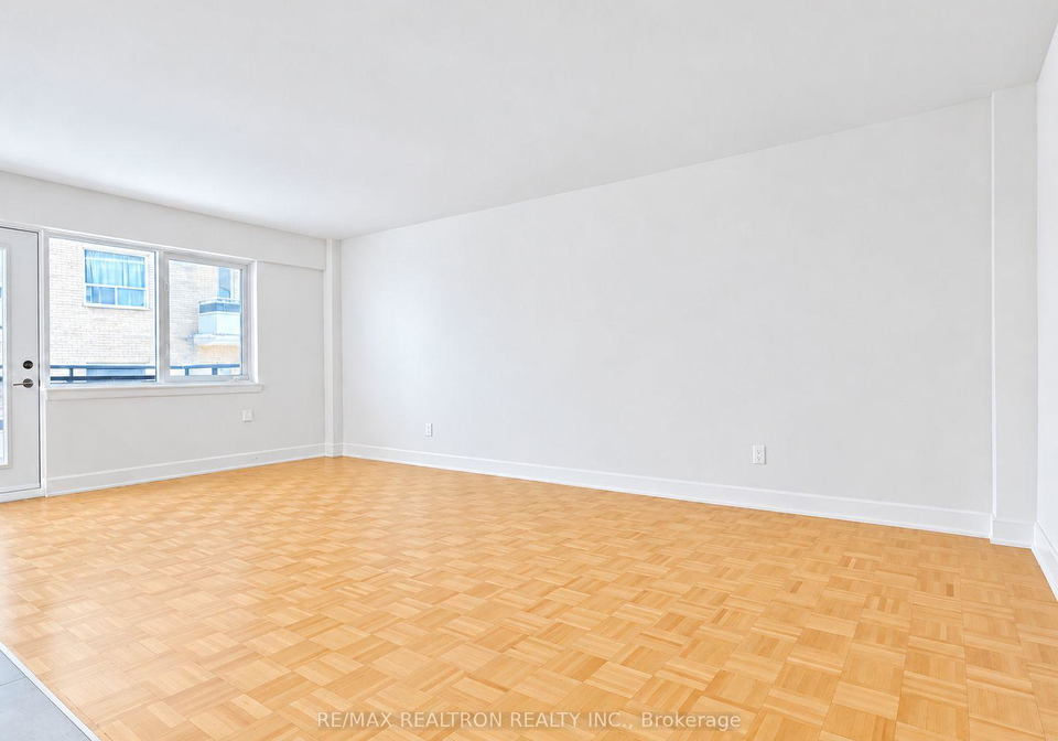 95-lawton-boulevard-toronto-toronto-ontario-c13807432
