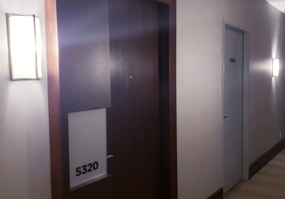120-bayview-avenue-toronto-toronto-ontario-c13807754