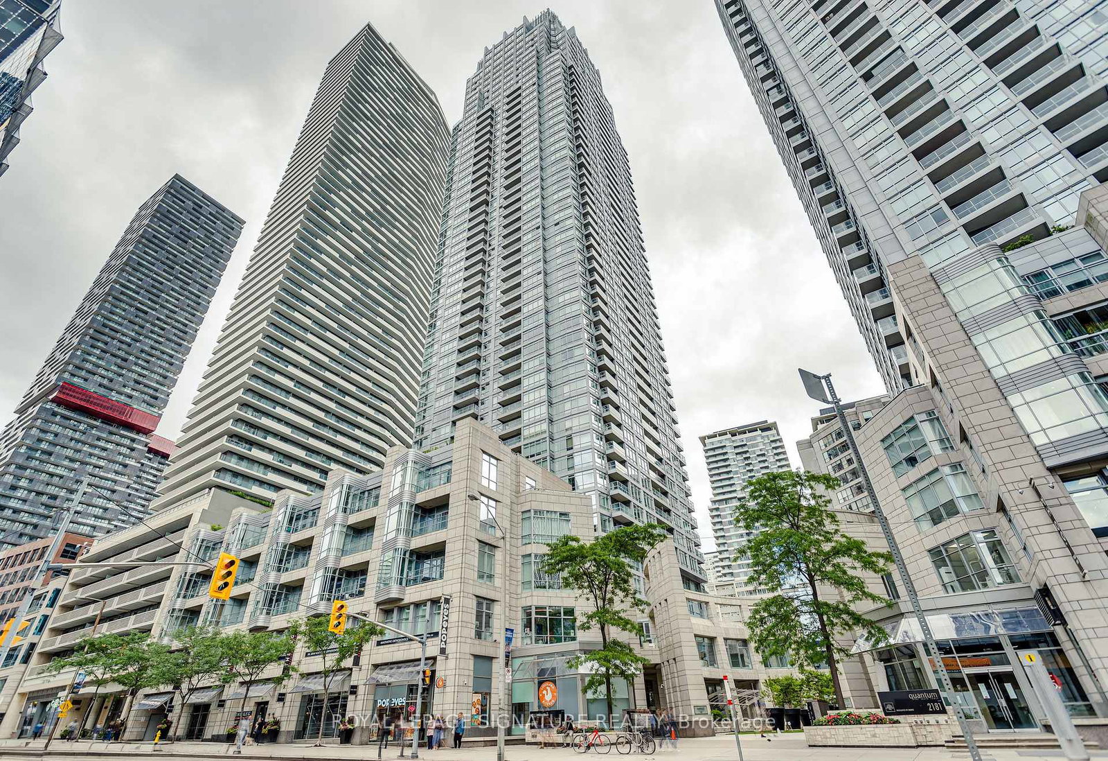 2191-yonge-street-toronto-toronto-ontario-c13808062