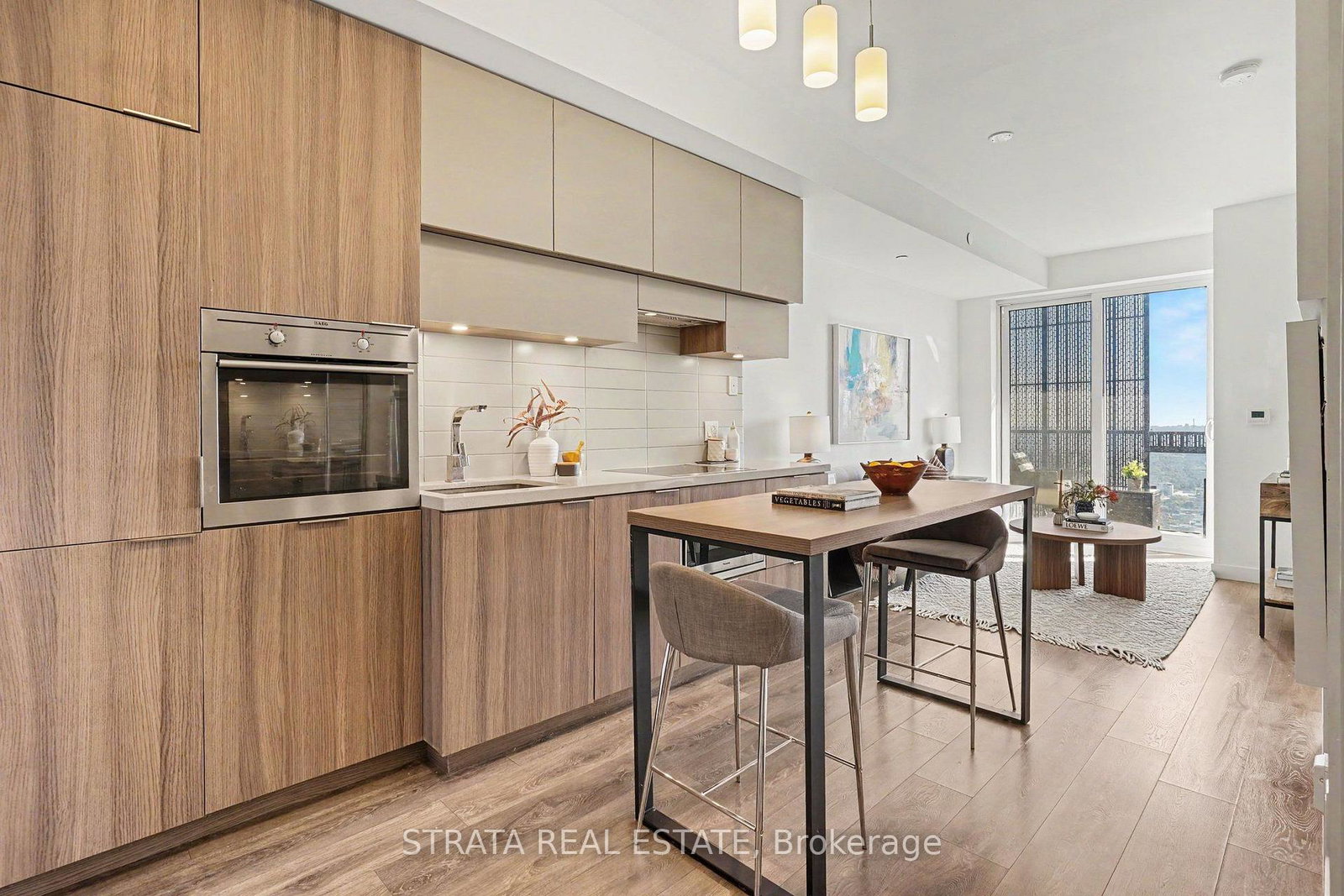 8-eglinton-avenue-e-toronto-toronto-ontario-c13808528