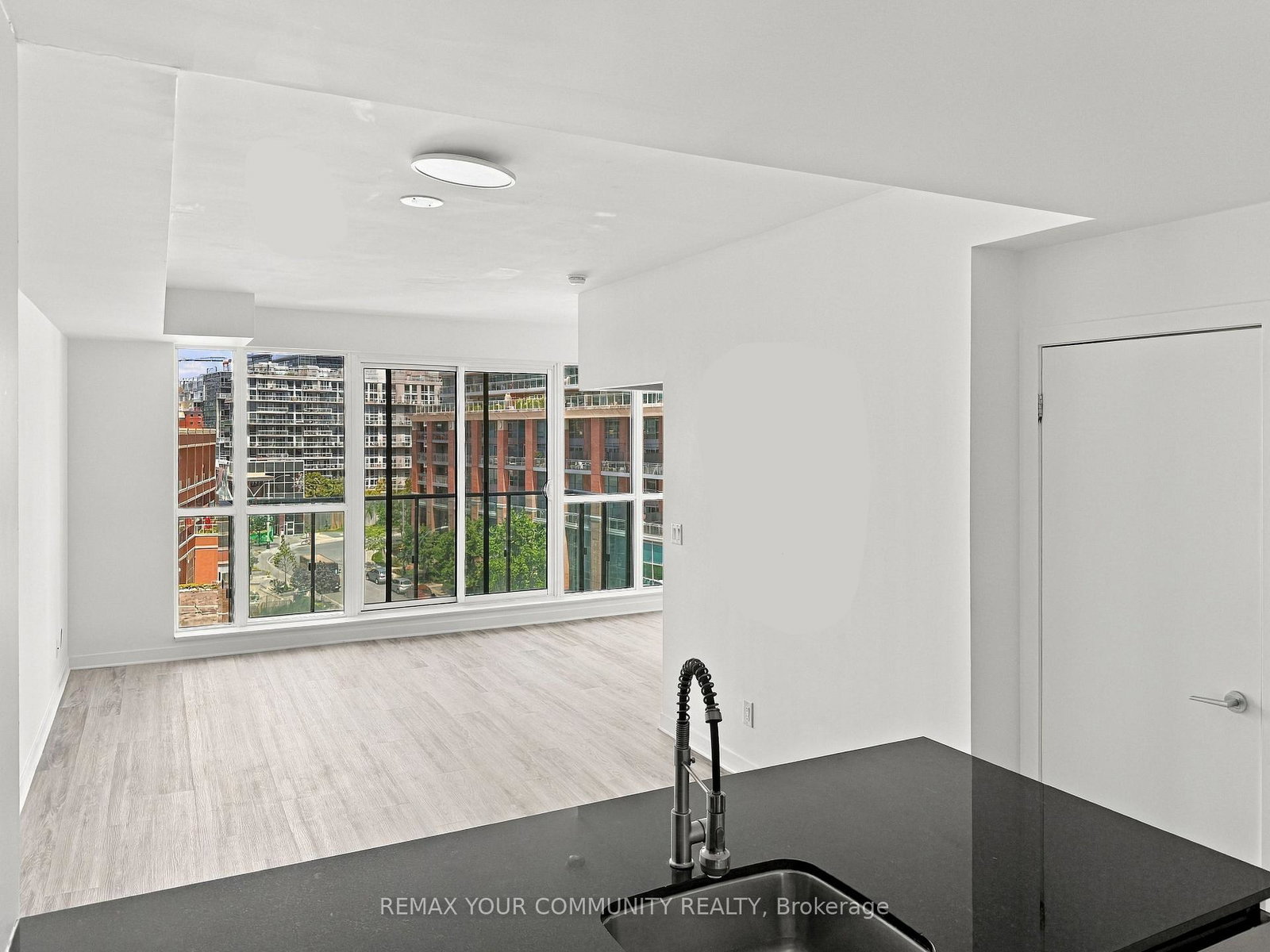 150-east-liberty-street-toronto-toronto-ontario-c13808572