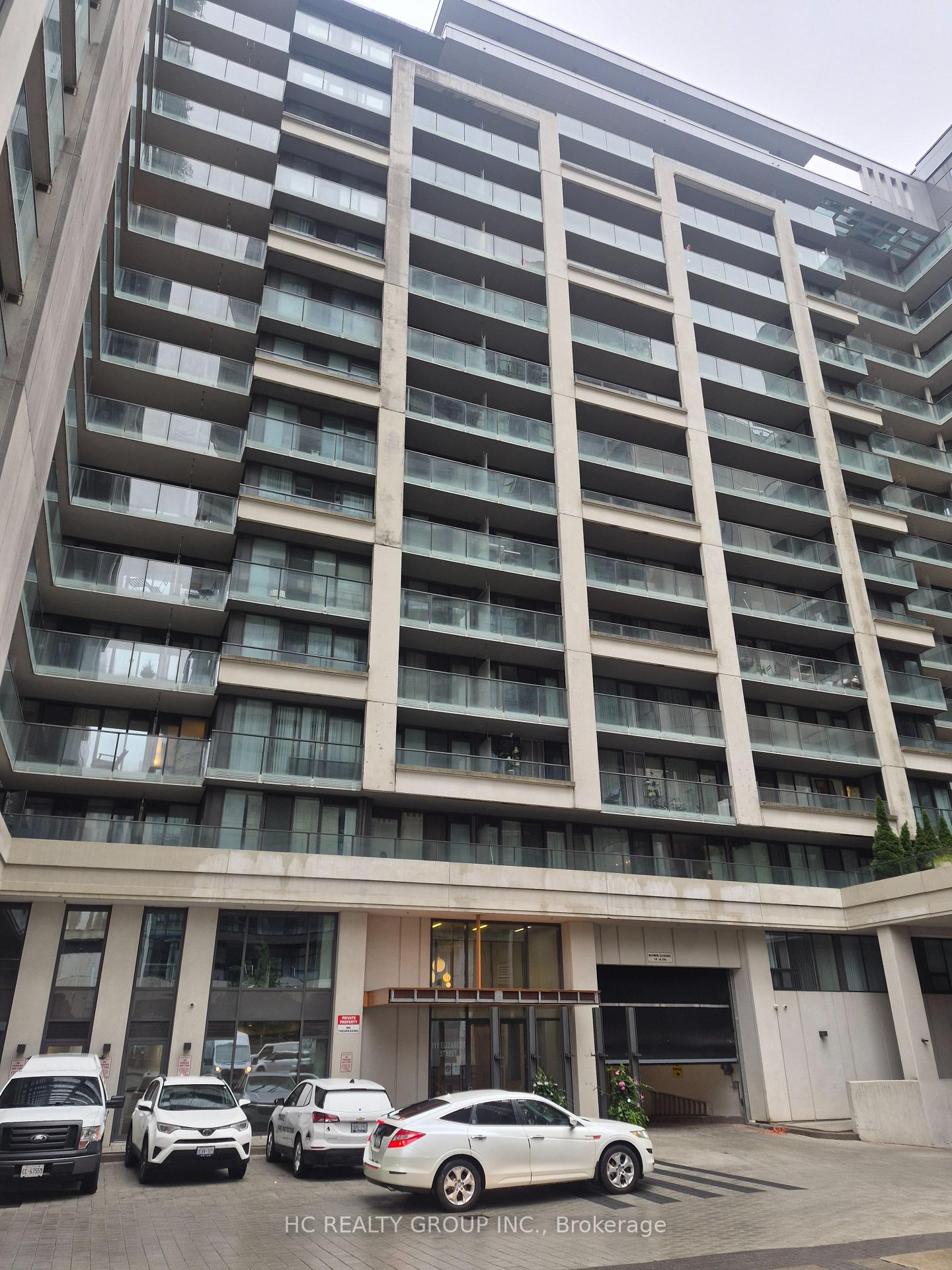 111-elizabeth-street-toronto-toronto-ontario-c13808960