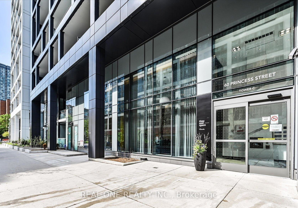 60-princess-street-toronto-toronto-ontario-c13809040