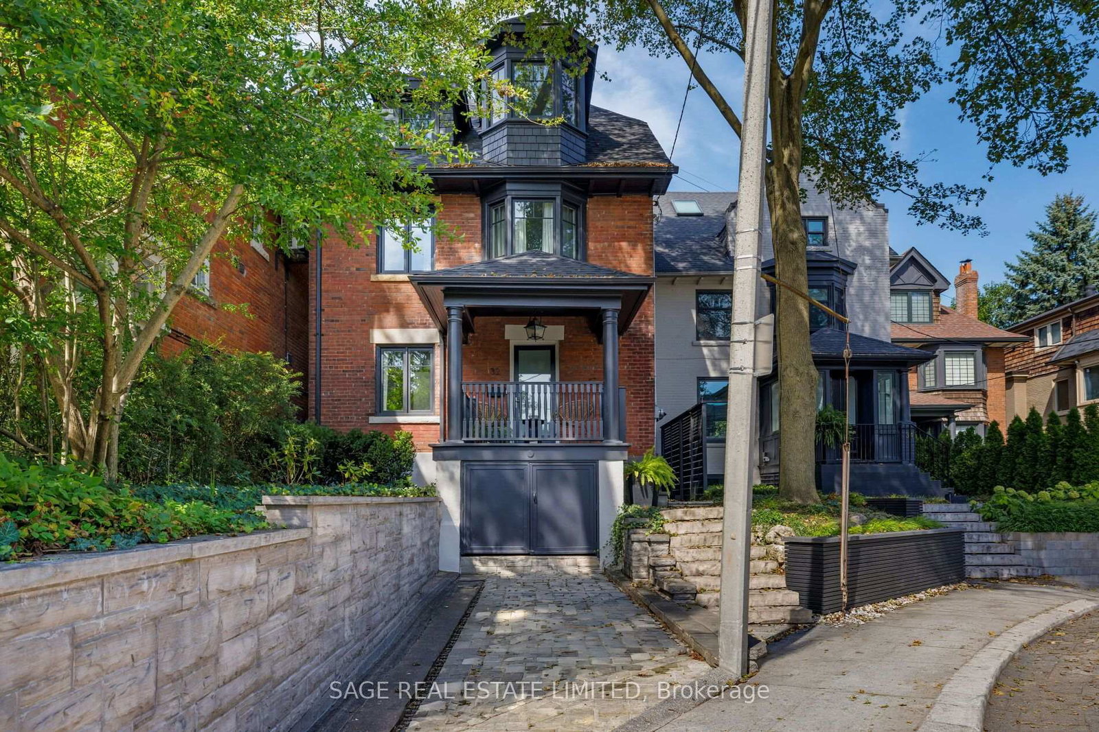 32-edgewood-crescent-toronto-toronto-ontario-c13809074