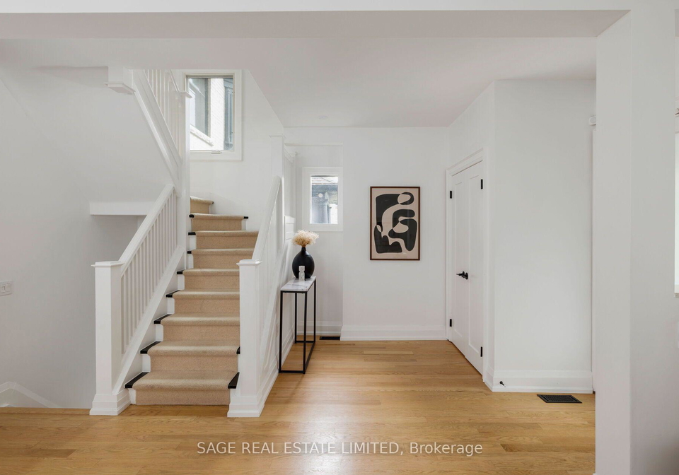 32-edgewood-crescent-toronto-toronto-ontario-c13809074