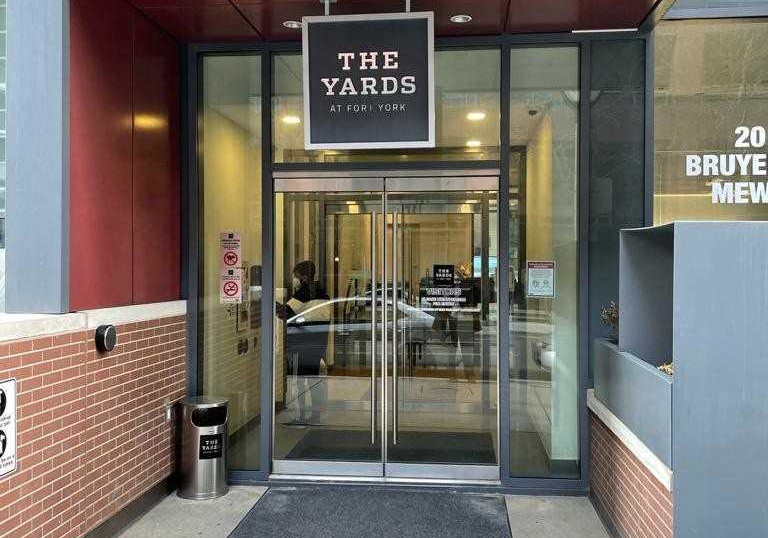 20-bruyers-mews-toronto-toronto-ontario-c13809558
