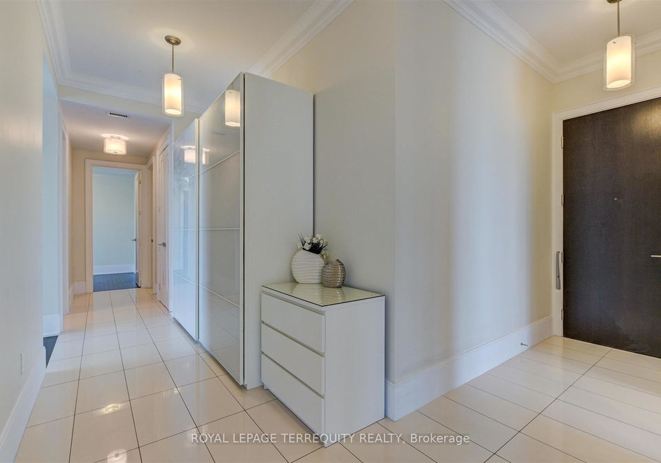 70-roehampton-avenue-toronto-toronto-ontario-c13809630