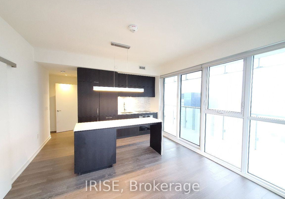 15-lower-jarvis-street-toronto-toronto-ontario-c13809780