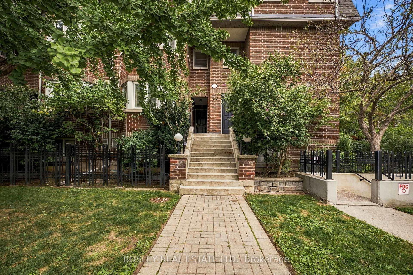 2-shank-street-toronto-toronto-ontario-c13810364