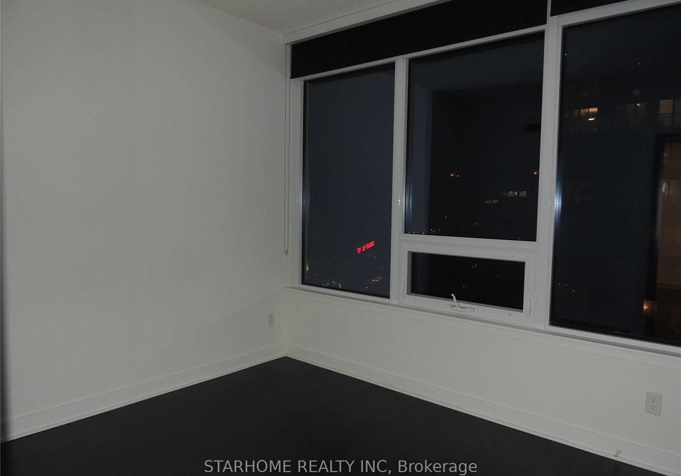 19-bathurst-street-toronto-toronto-ontario-c13811032
