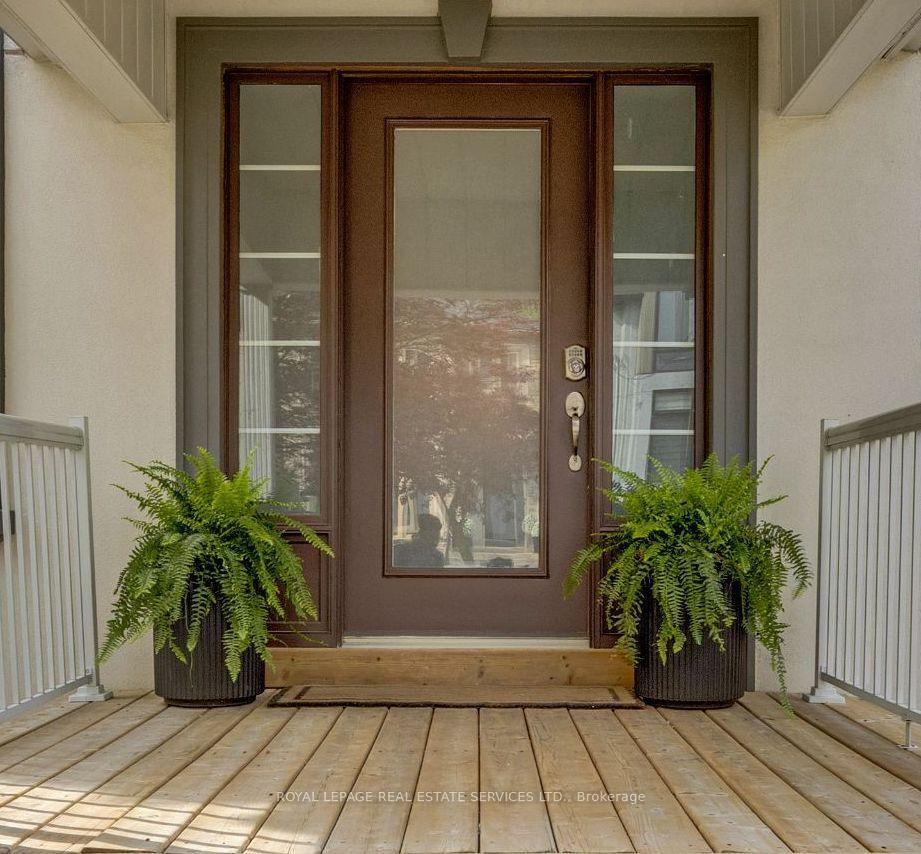 37-johnston-avenue-toronto-toronto-ontario-c13811412