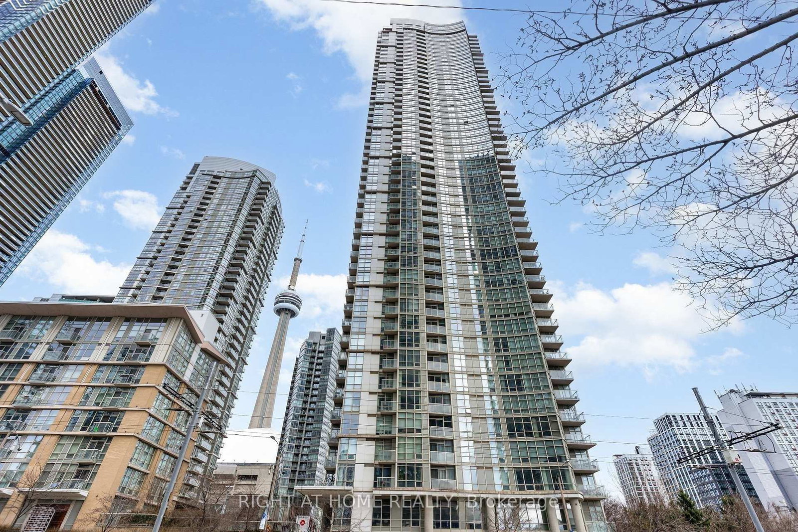 35-mariner-terrace-toronto-toronto-ontario-c13811818