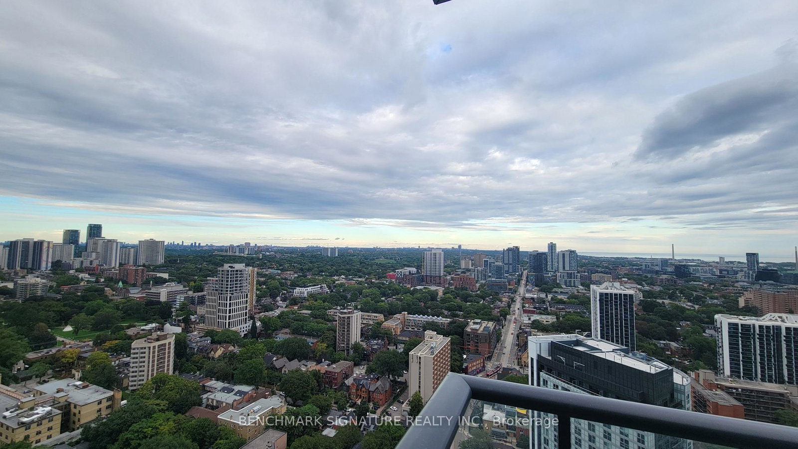 251-jarvis-street-toronto-toronto-ontario-c13812088