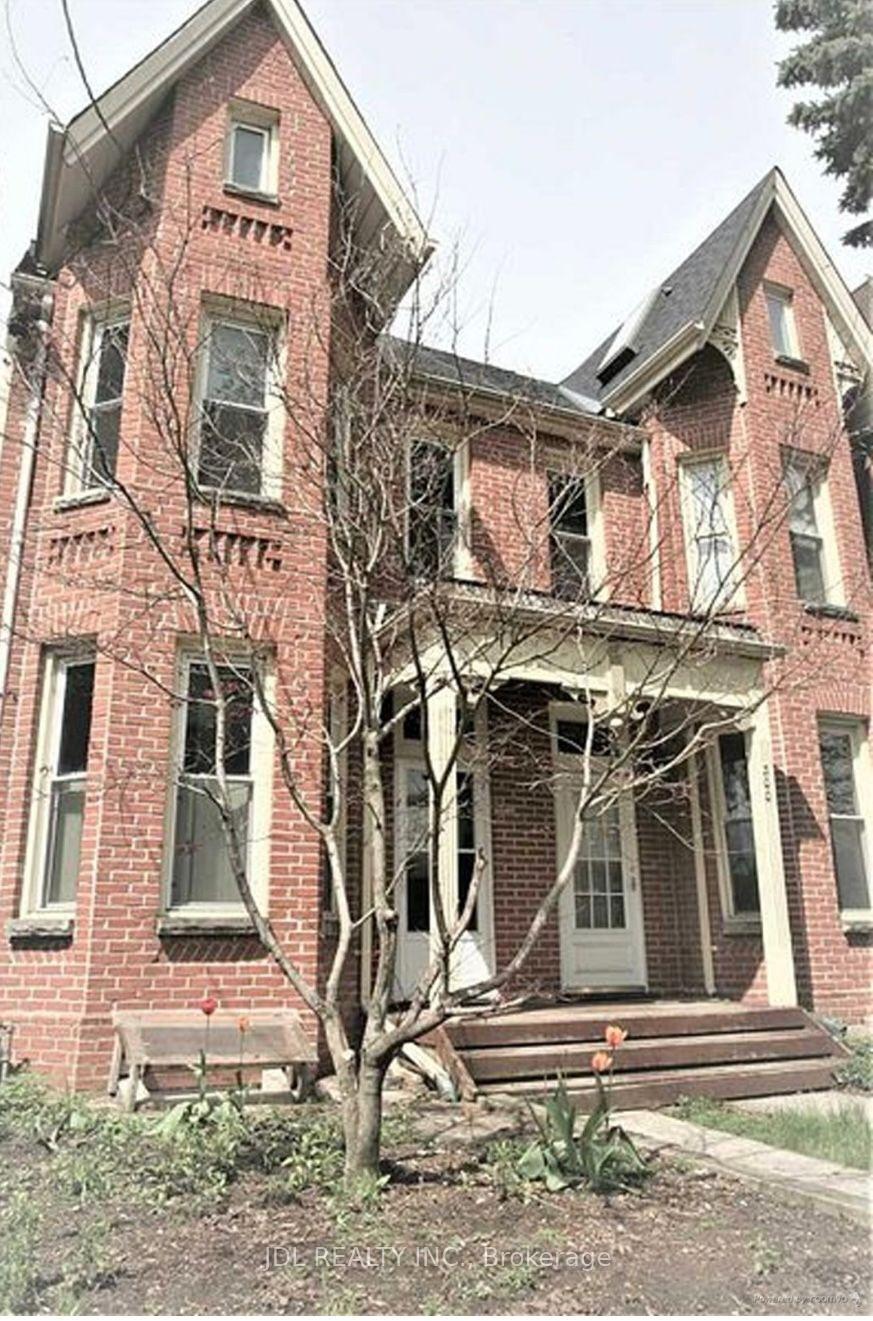 298-robert-st-street-toronto-toronto-ontario-c13812326