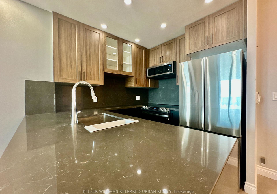 8-park-road-toronto-toronto-ontario-c13812536