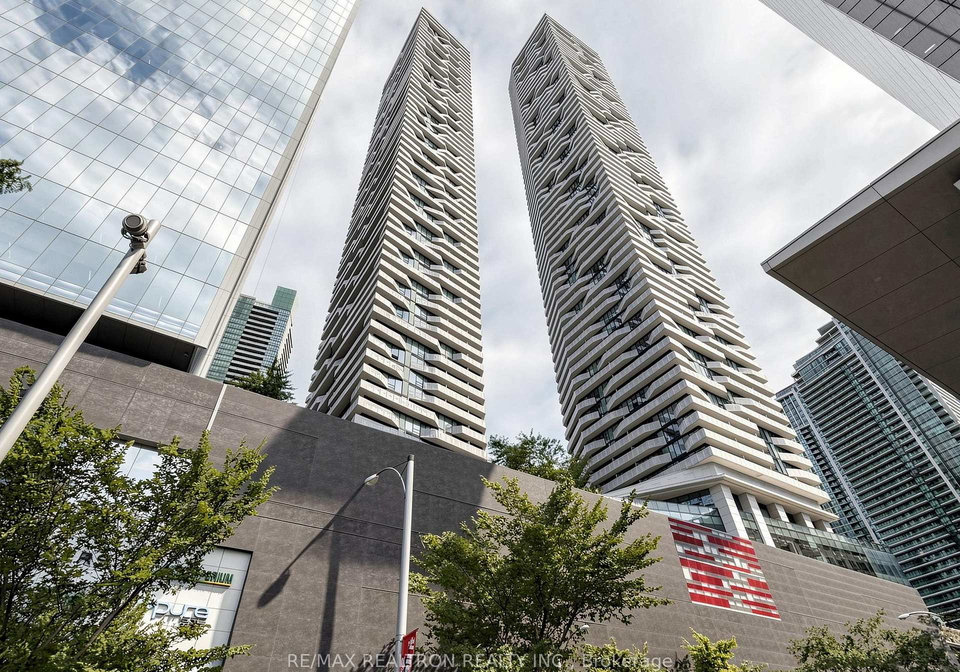 88-harbour-street-toronto-toronto-ontario-c13813052