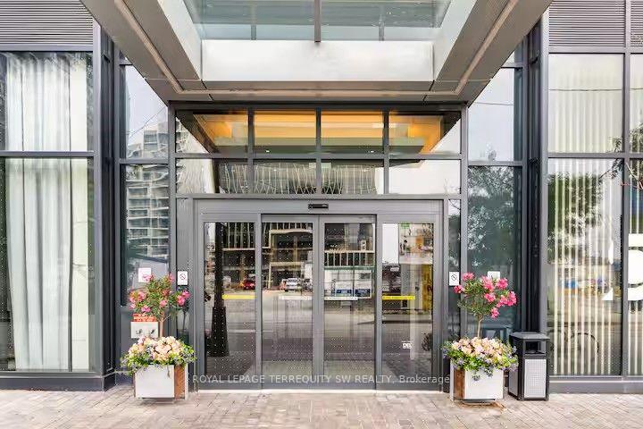 15-merchants-wharf-court-toronto-toronto-ontario-c13813442