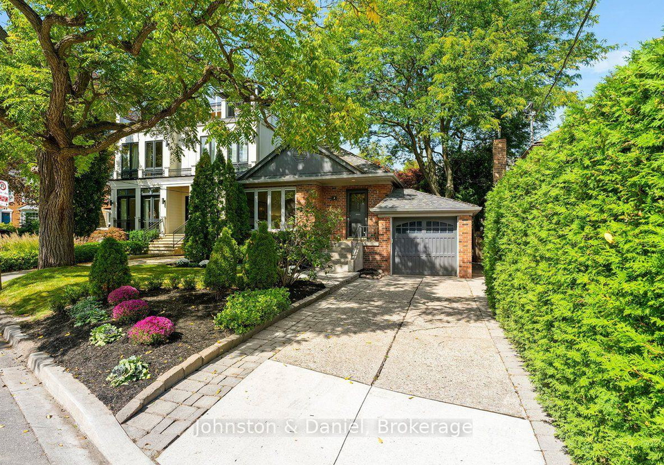4-lyndhurst-court-toronto-toronto-ontario-c13814326