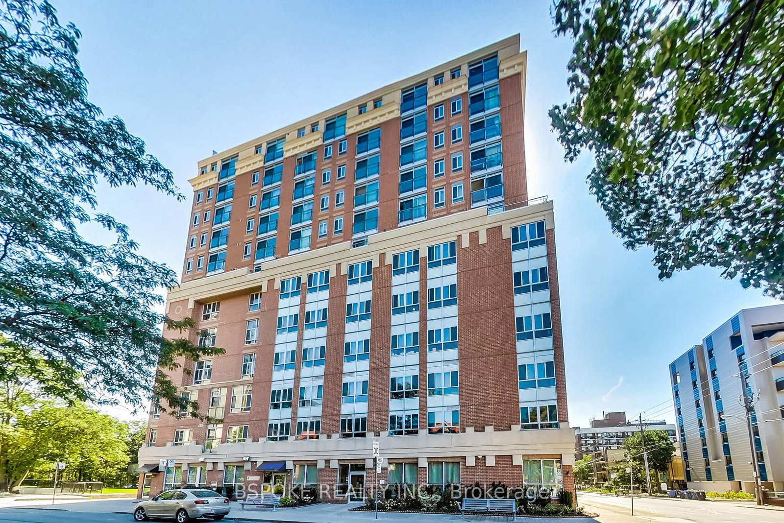 15-maplewood-avenue-toronto-toronto-ontario-c13814570