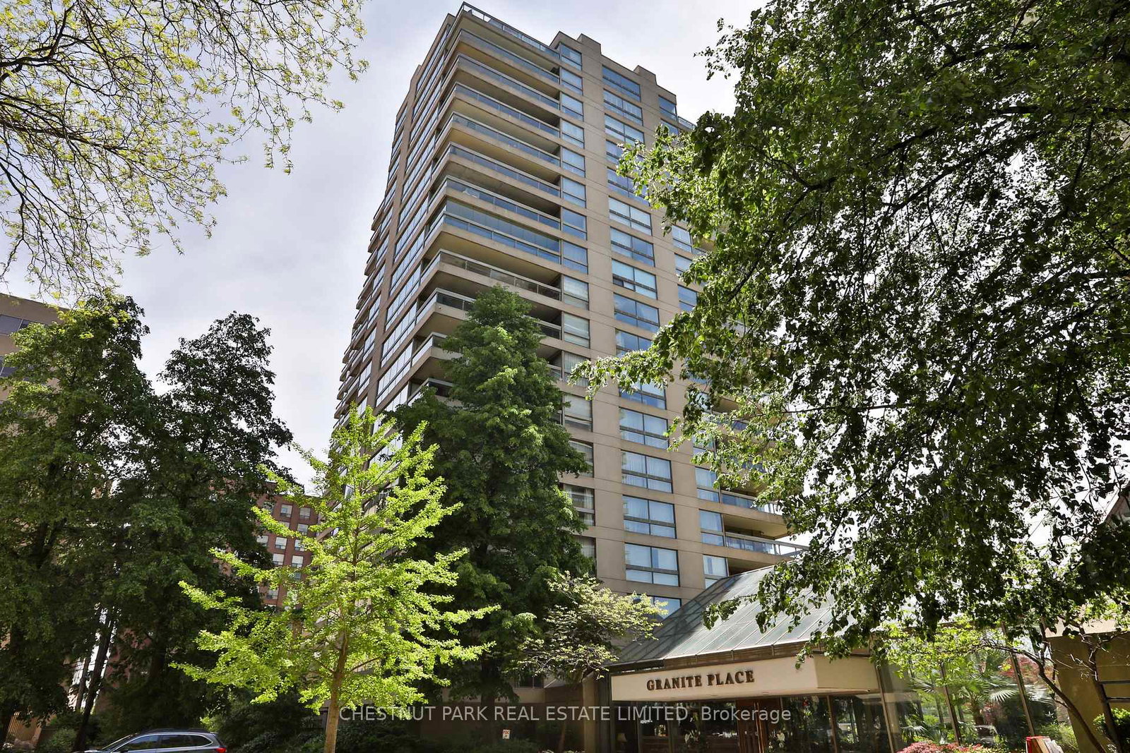 61-st-clair-avenue-w-toronto-toronto-ontario-c13814642
