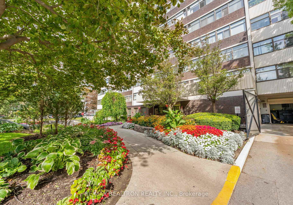 100-antibes-drive-toronto-toronto-ontario-c13814922