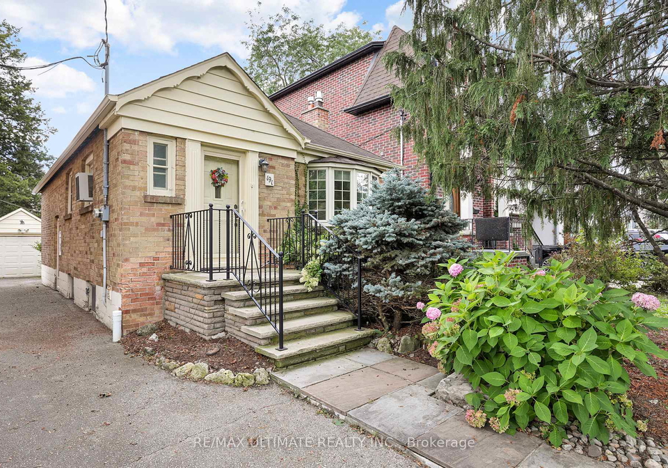 191-glenvale-boulevard-toronto-east-york-ontario-c13815320