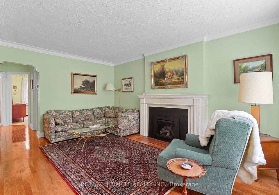 191-glenvale-boulevard-toronto-east-york-ontario-c13815320